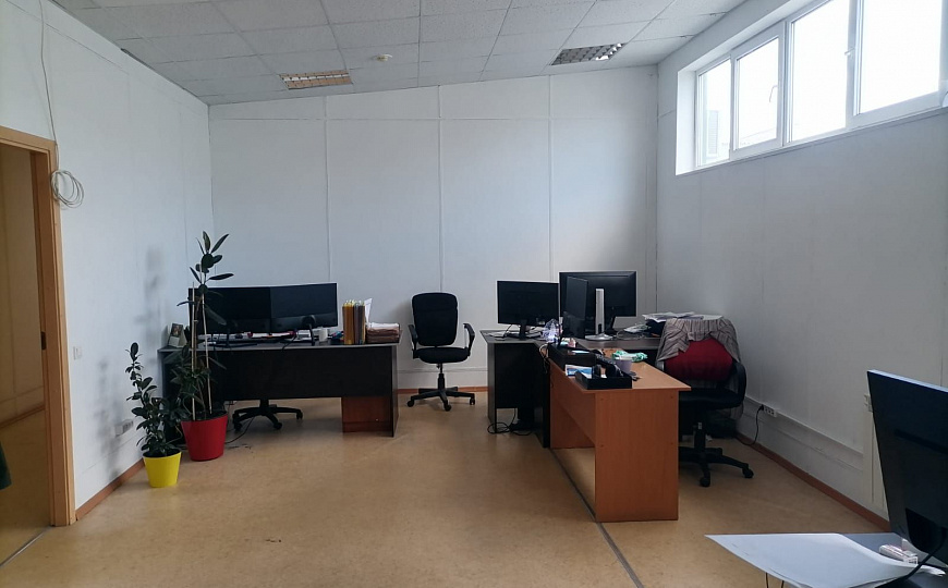 Офисы в здании на Новодвинской 130 м² фото