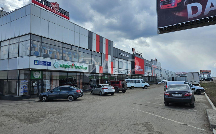 Продажа отдельно стоящего здания фото