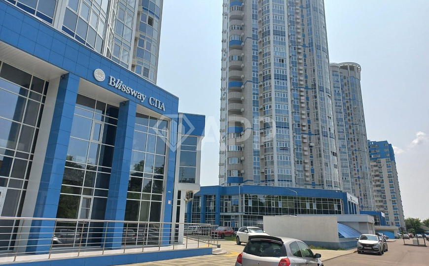 Сдам помещение свободного назначения, 140 м² фото