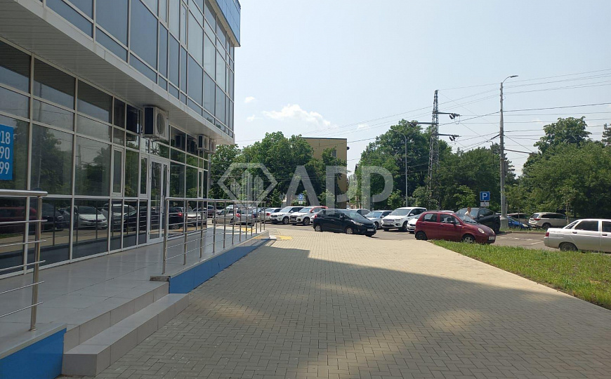 Сдам помещение свободного назначения, 140 м² фото