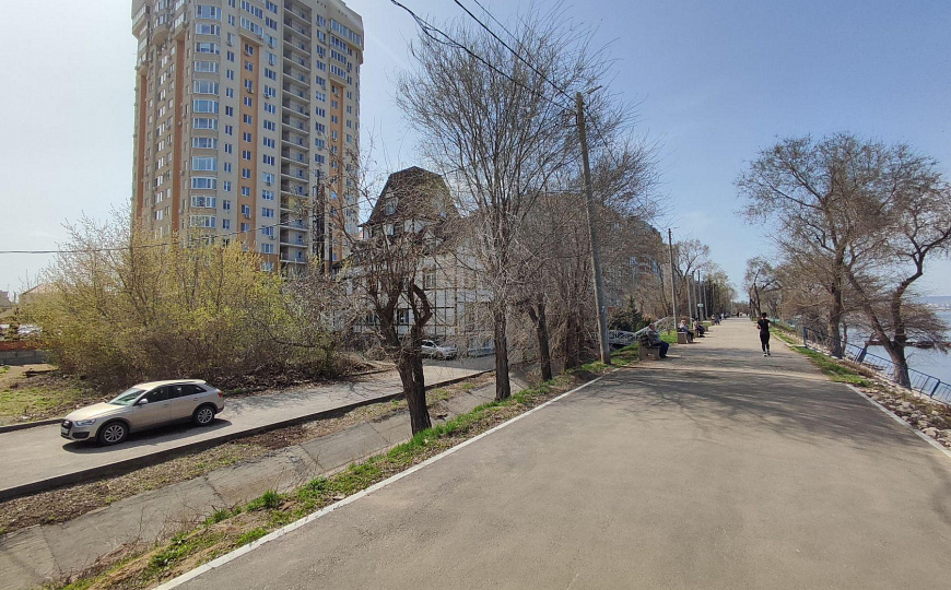 Помещение с арендаторами 297 м2 фото