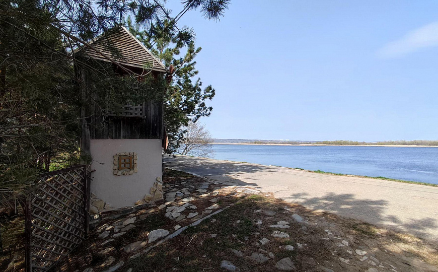 Помещение с арендаторами 297 м2 фото