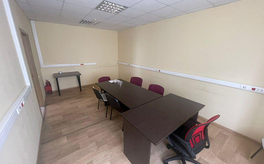 Офисные помещения в Логистическом комплексе 230 м.кв. фото