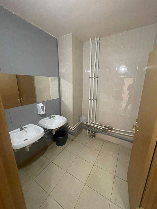 Офисные помещения в Логистическом комплексе 230 м.кв. фото