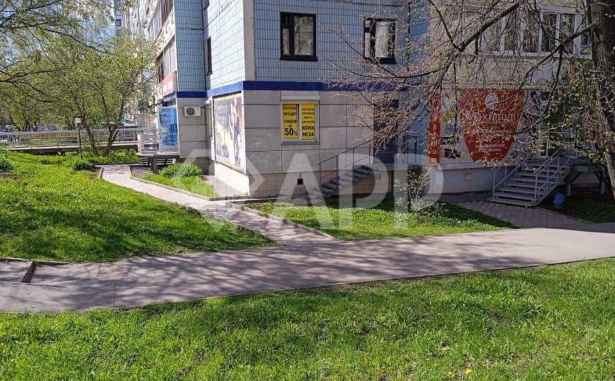 Помещение на первой линии фото