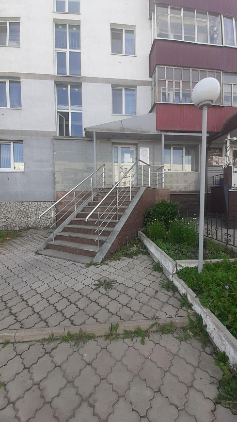 помещение 56 м2 на Дом Быта фото