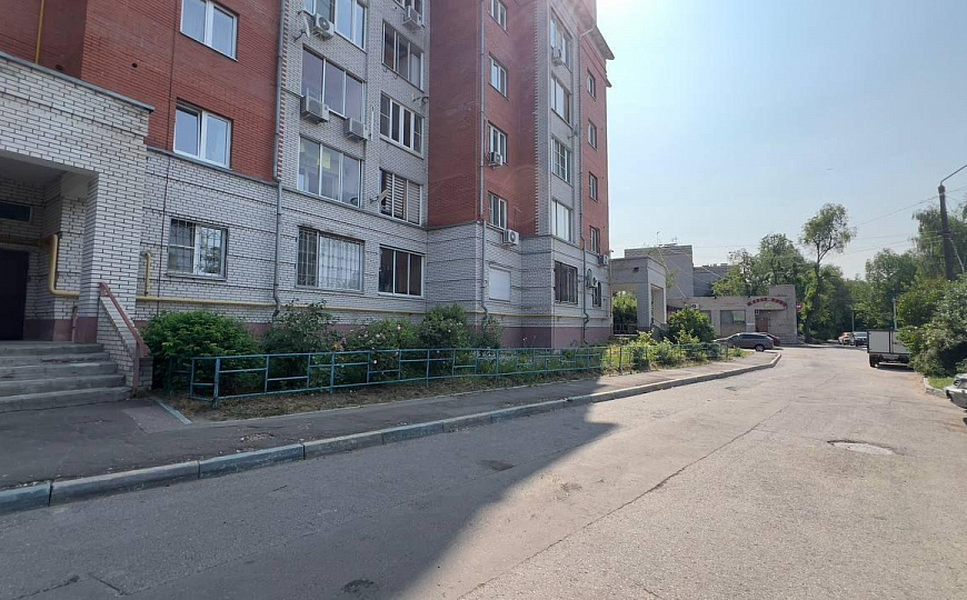 Свободного помещения,226м2 фото