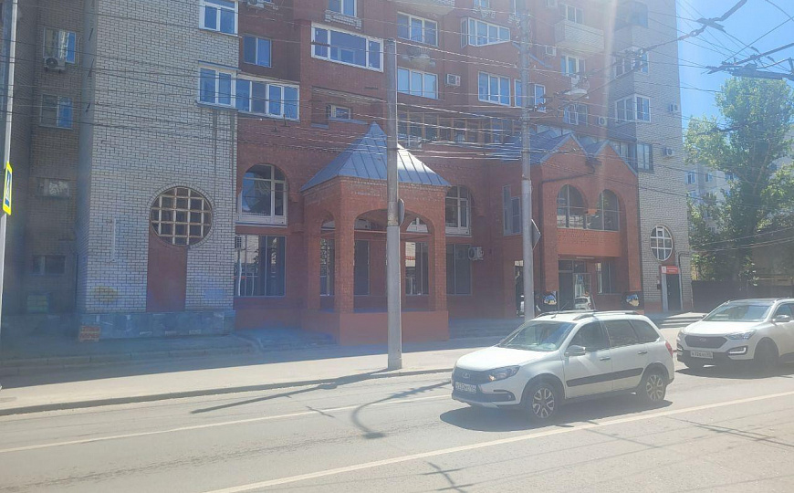 Свободного назначения. Центр. 83,5м2 фото