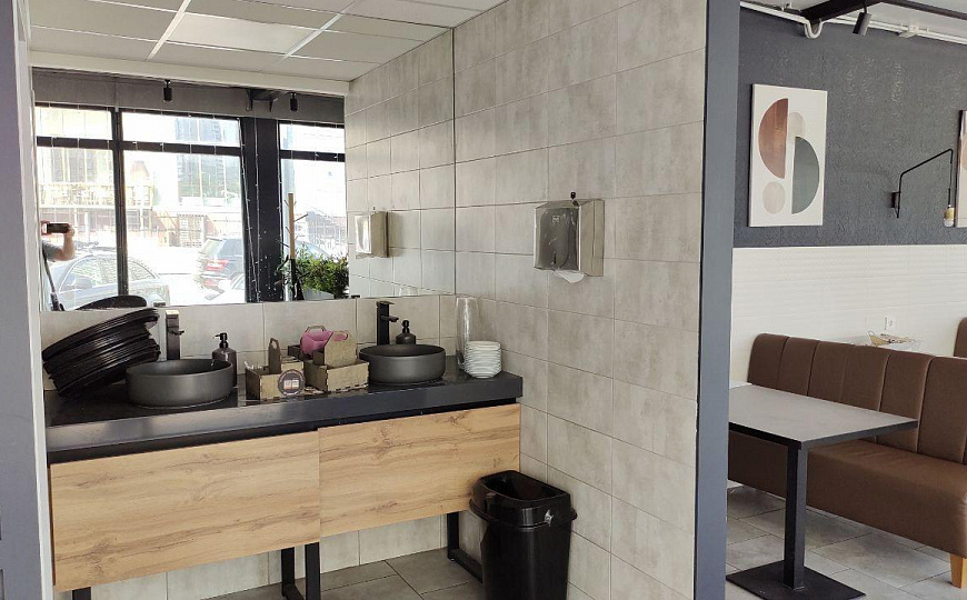 Помещение свободного назначения, 276 м² фото