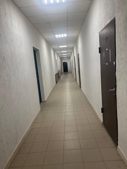 Продажа офиса в деловом центре на ул. Революционной фото