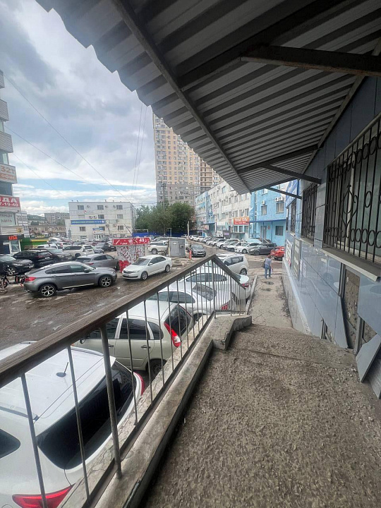 Продажа офиса в деловом центре на ул. Революционной фото