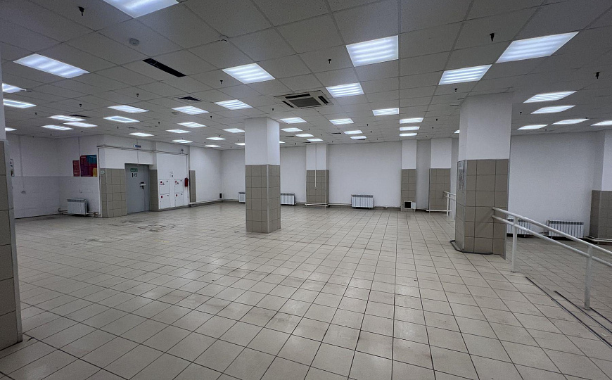 Сдается помещение в аренду, 1 линия ул.Пушкинская, 430м² фото