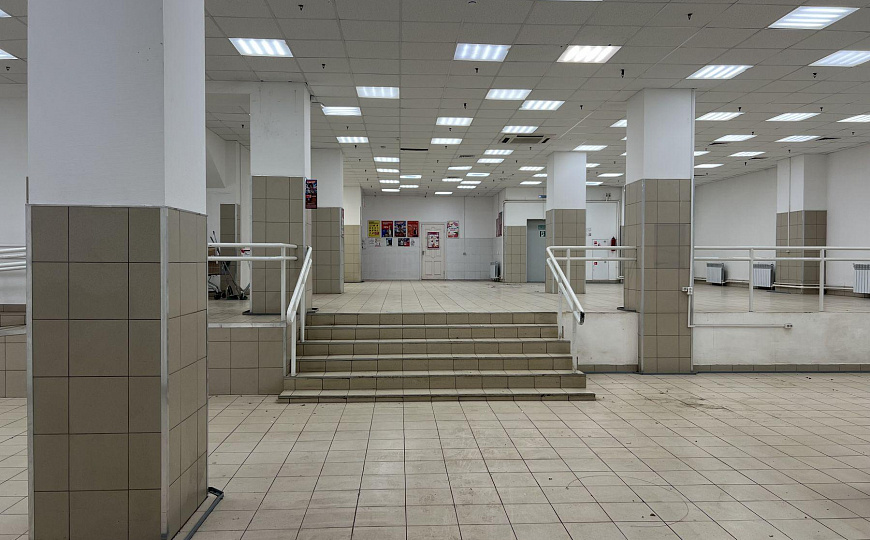 Сдается помещение в аренду, 1 линия ул.Пушкинская, 430м² фото
