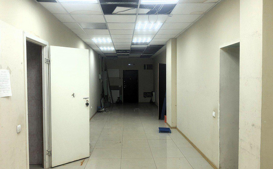 Помещение свободного назначения, 271 м² фото