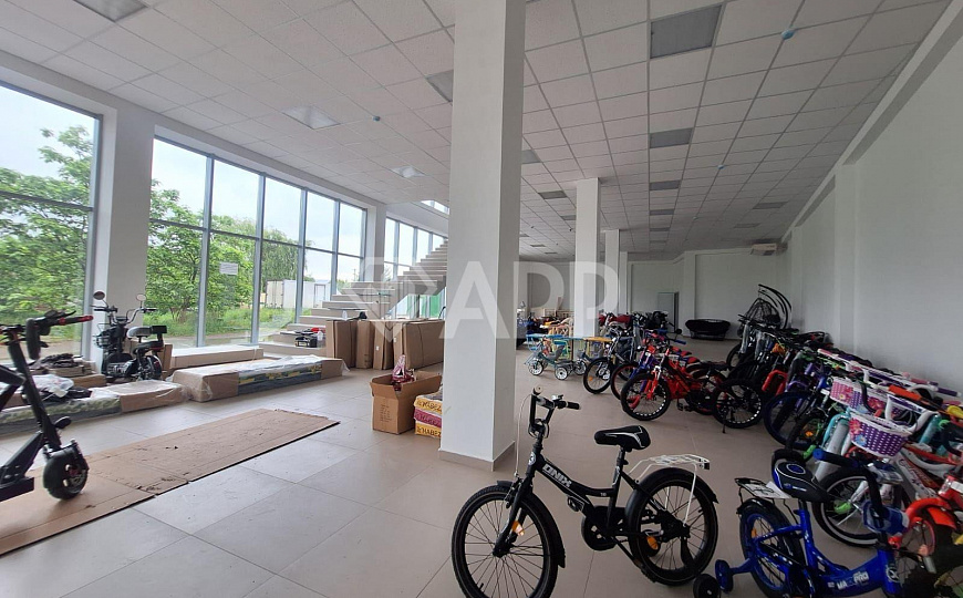 Сдам помещение свободного назначения 487 м² фото