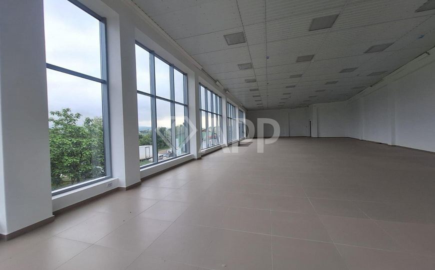 Сдам помещение свободного назначения 487 м² фото