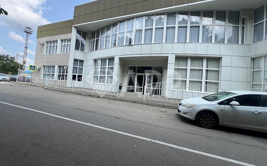 Сдам помещение свободного назначения, 310 м² фото