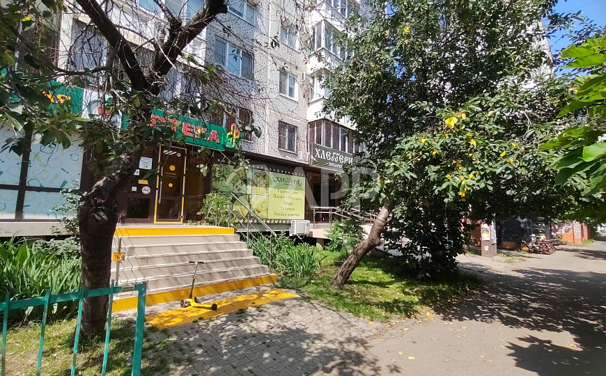 Сдам торговое помещение, 80 м² фото