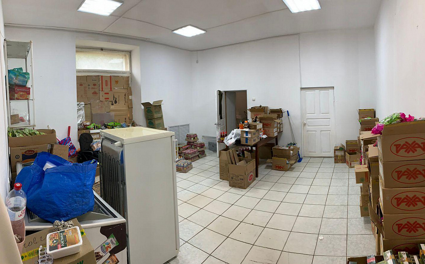 Сдаётся торговое помещение, 90 м²  фото