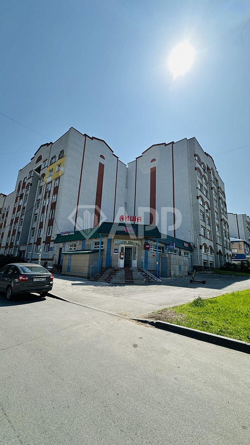 Сдаю цоколь 60м с новым ремонтом и отдельным входом фото