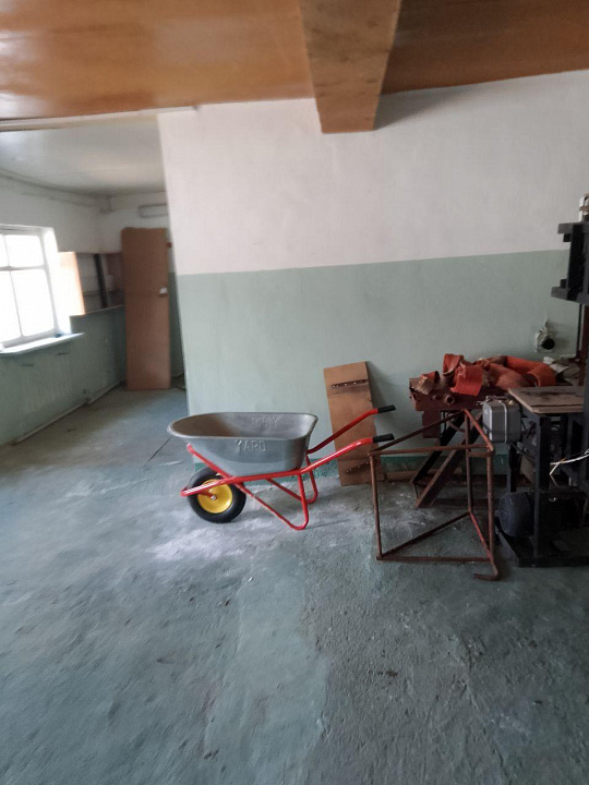 Продается база с ангаром, с офисными помещениями на берегу реки Ольховка с отдельным выходом на бере фото