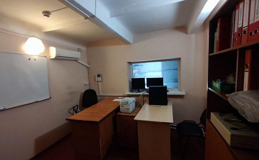 Сдаю производственное помещение, 1 500 м² фото