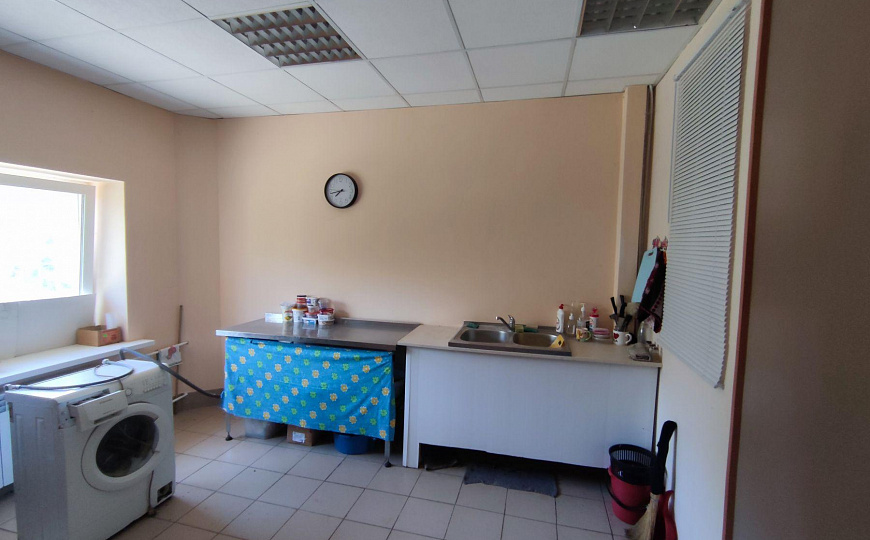 Сдаю производственное помещение, 1 500 м² фото