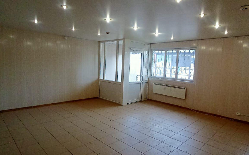 Аренда торгового помещения 60 м² фото