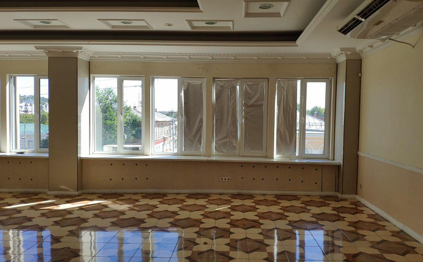 Свободного назначения. Район Технопарка.  680 м2 фото