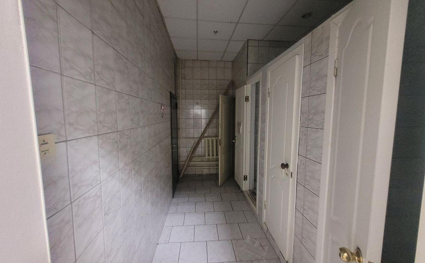 Свободного назначения. Район Технопарка.  680 м2 фото