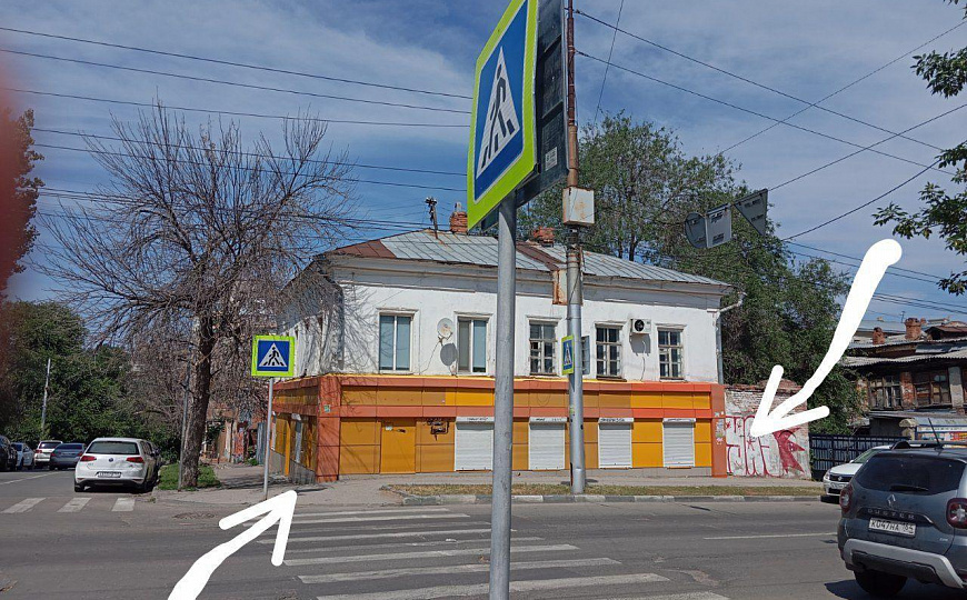 Центр, 103 м² . На трафике. фото