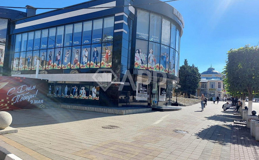 Сдам помещение свободного назначения, 200 м² фото