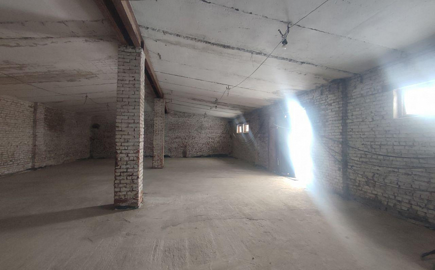 Склад на производственной базе, 800м² фото