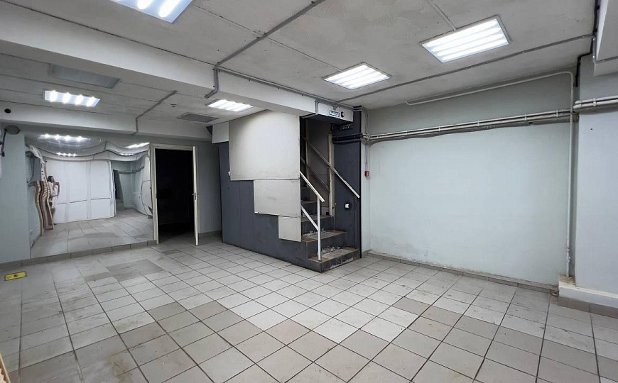 Сдам помещение свободного назначения,103м2 фото