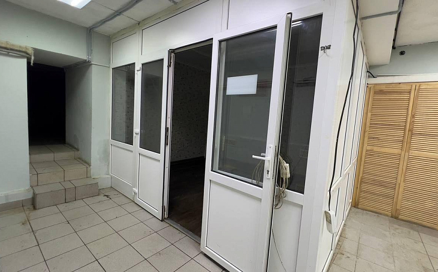 Сдам помещение свободного назначения,103м2 фото