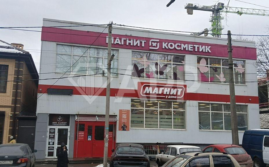 Торговое 40м² фасад! Морозилки! фото