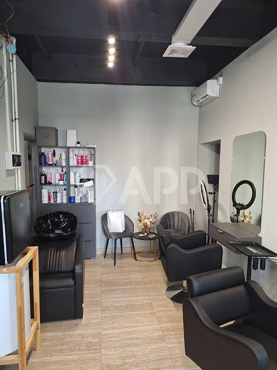 Продам помещение с ремонтом в центре (ГАБ), 37,4м² фото