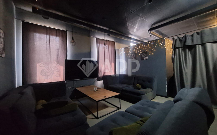 Сдам помещение свободного назначения 180 м² фото