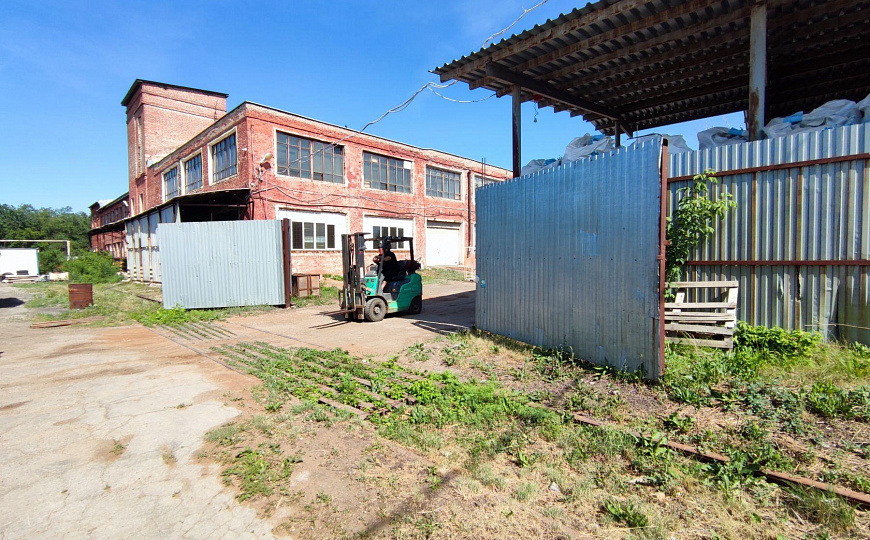 Склад ответственного хранения, 825 м² фото