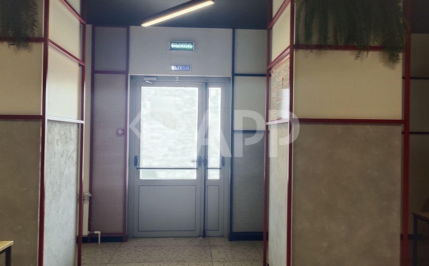 Аренда помещения под общепит на территорииТК "Кировский маркет фото