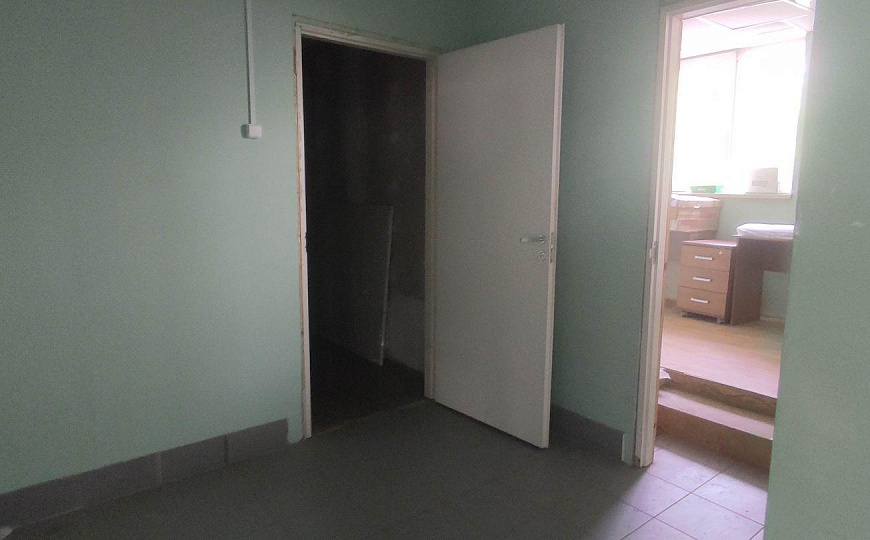 Сдам помещение в отдельно стоящем здании, 855 м² фото