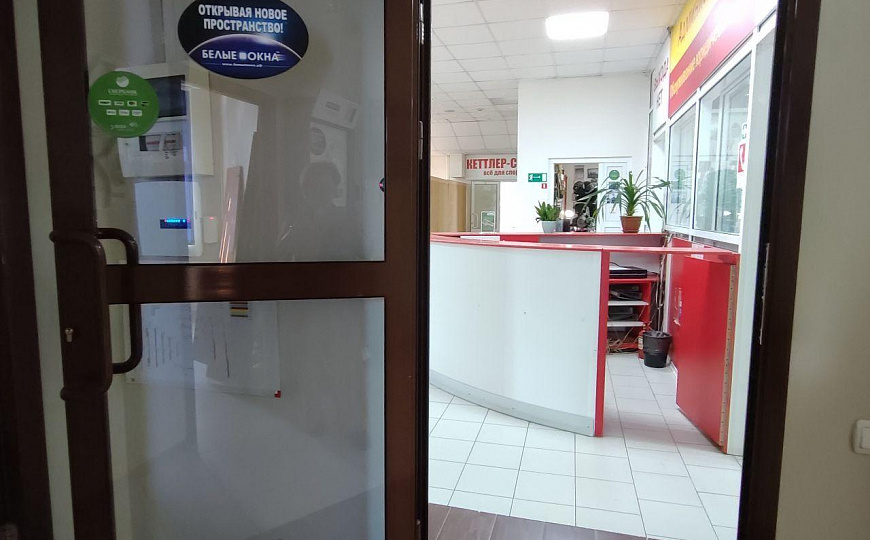 Помещение свободного назначения на первой линии, 110 м² фото