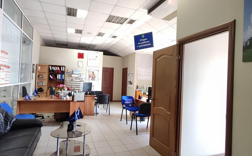 Помещение свободного назначения на первой линии, 110 м² фото