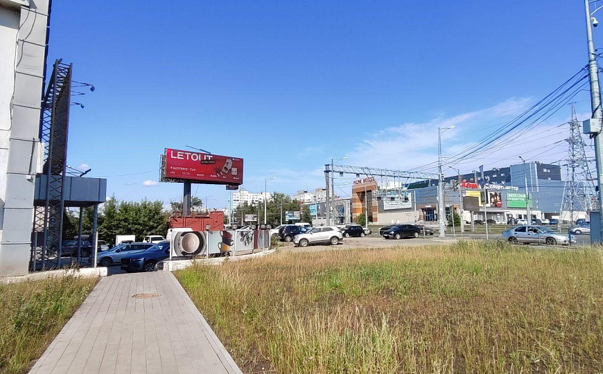 Помещение свободного назначения на первой линии, 110 м² фото