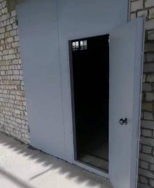Теплый склад с пандусом 1 076 м² в Сургуте фото