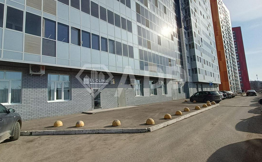 Помещение 300м² в новом ЖК(ст.м.Аметьево) фото