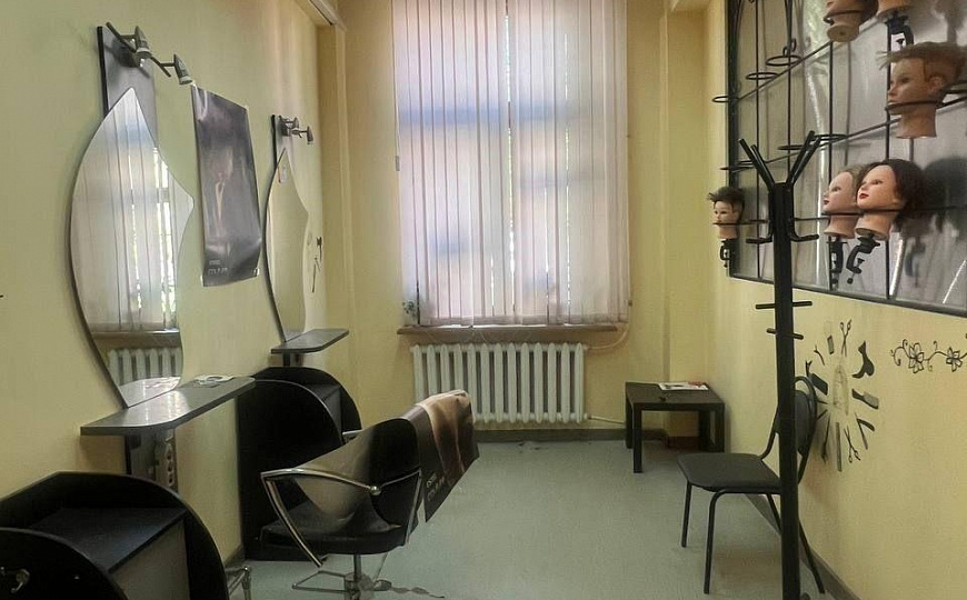 Помещение свободного назначения 123 м2 фото