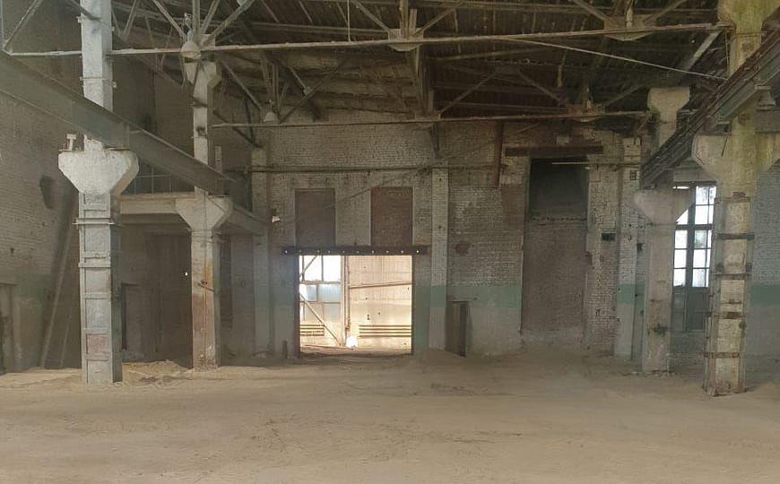 Производственно-складская база, 4 400 м² фото