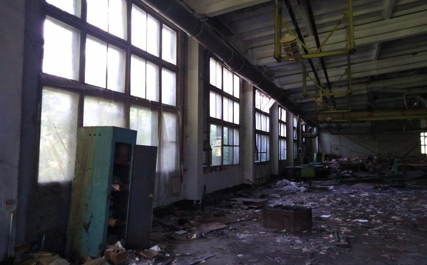 Продаются четыре  производственно-складских здания фото