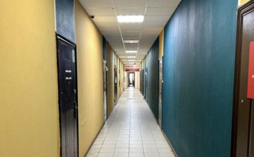 Офиса 100 м² на ул.Революционной фото